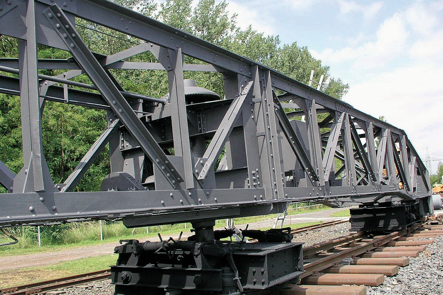Brantho Korrux 3in1 Rostschutzfarbe - Heinrich Schweizer AG